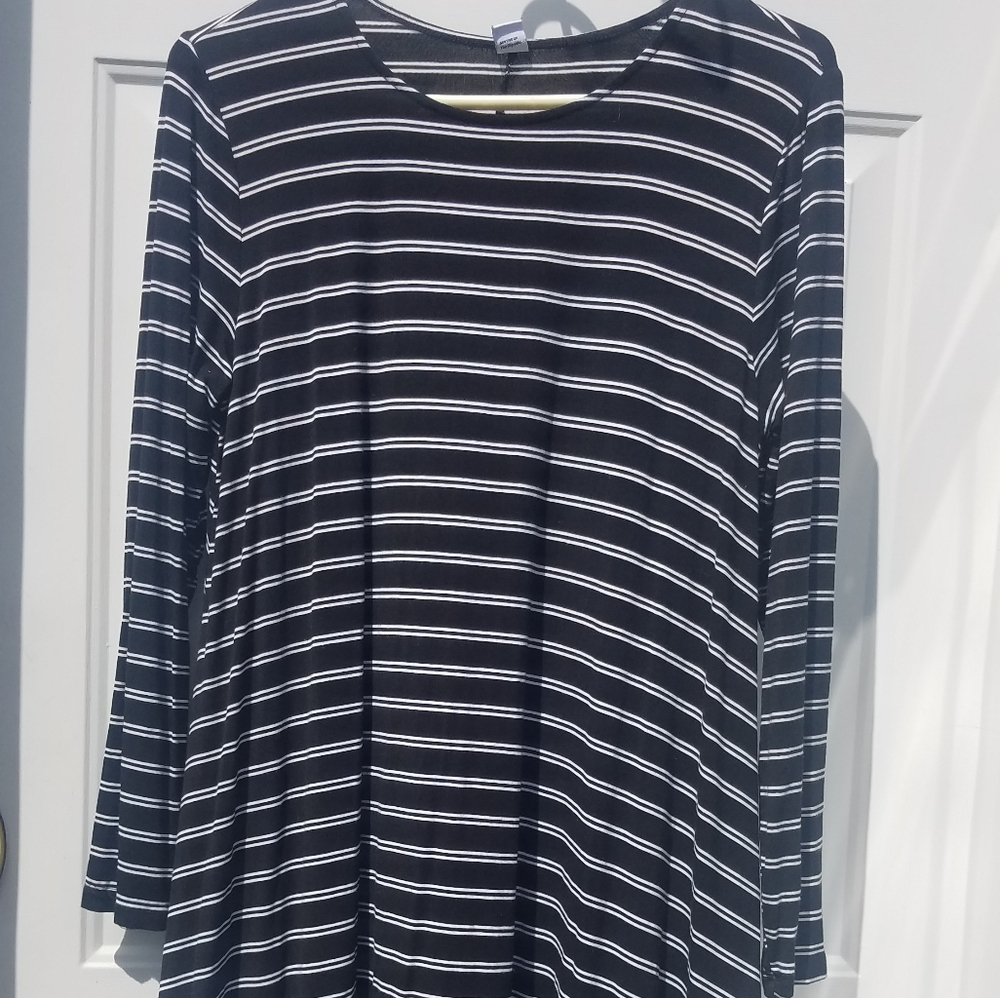 Old Navy Striped Longsleeve Dress - Picture 2 of 6
